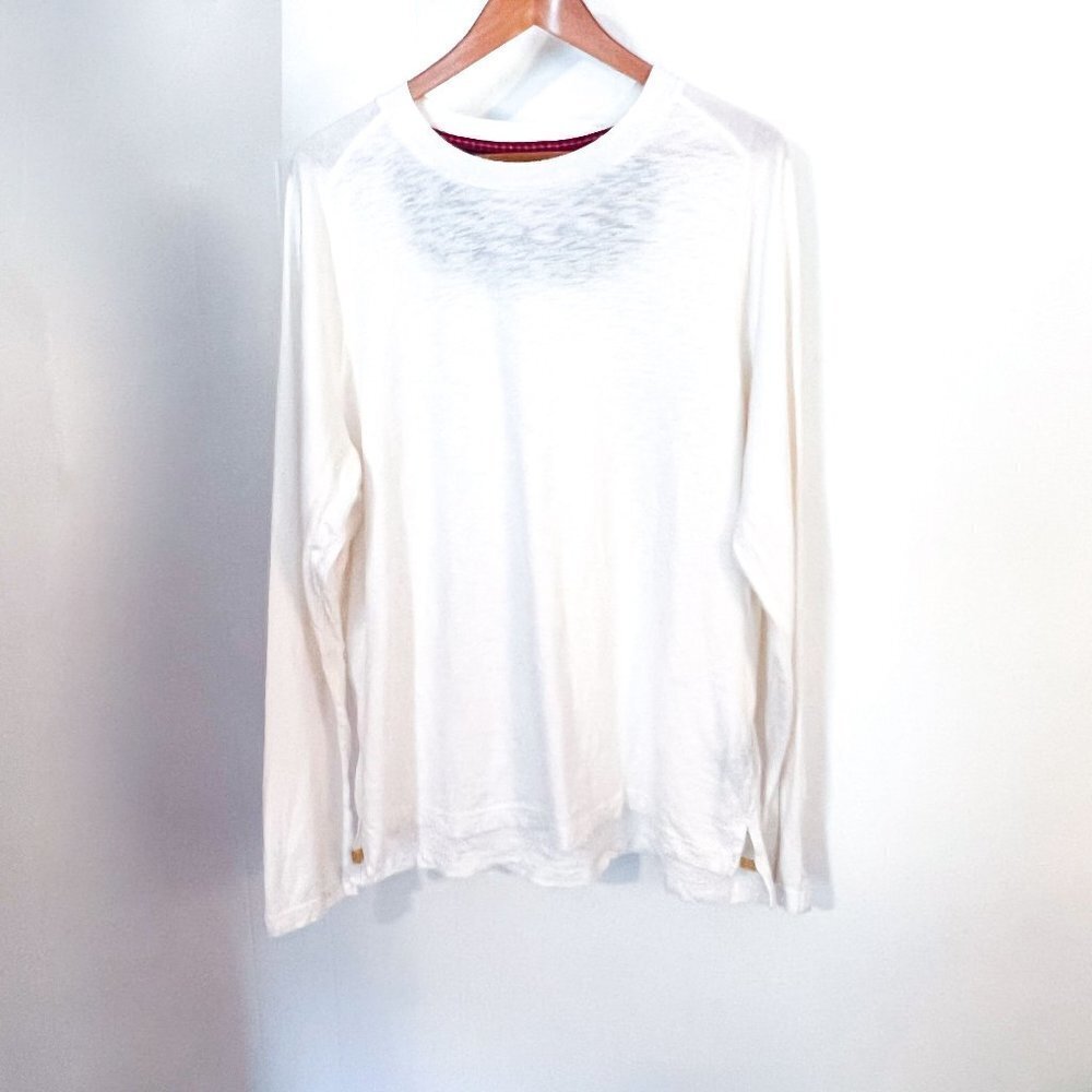 Robert Graham the Freshly Laundered Shirt Long sleeve white tee Size Large